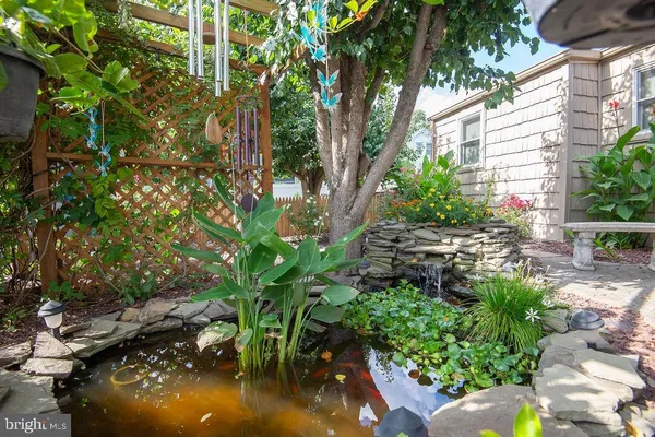 $375,000 | 6 Cypress Avenue, Wilmington, DE 19804