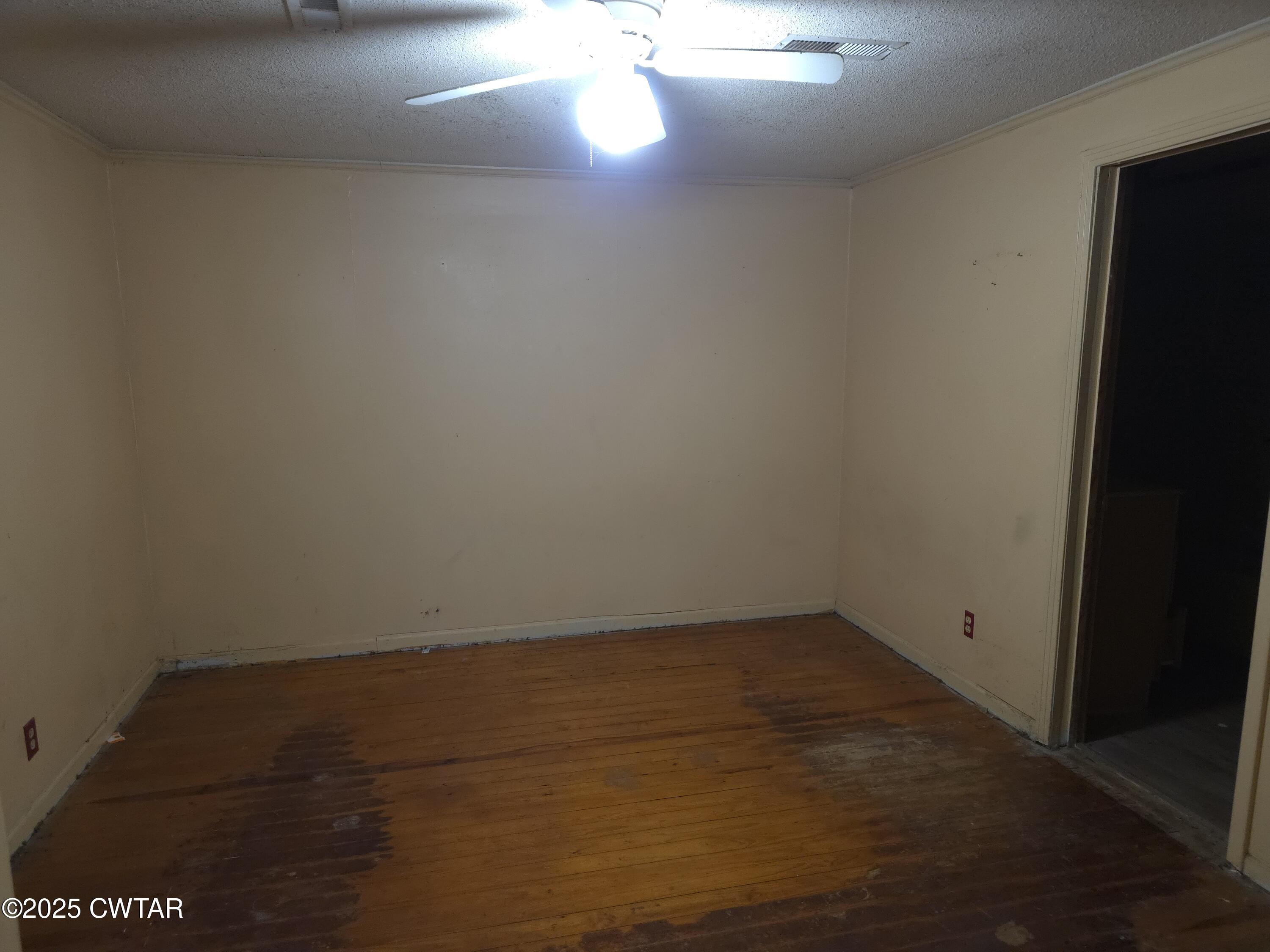 299 East Walnut Street Dyer, TN 38330 - Photo 16 of 41 a view of an empty room
