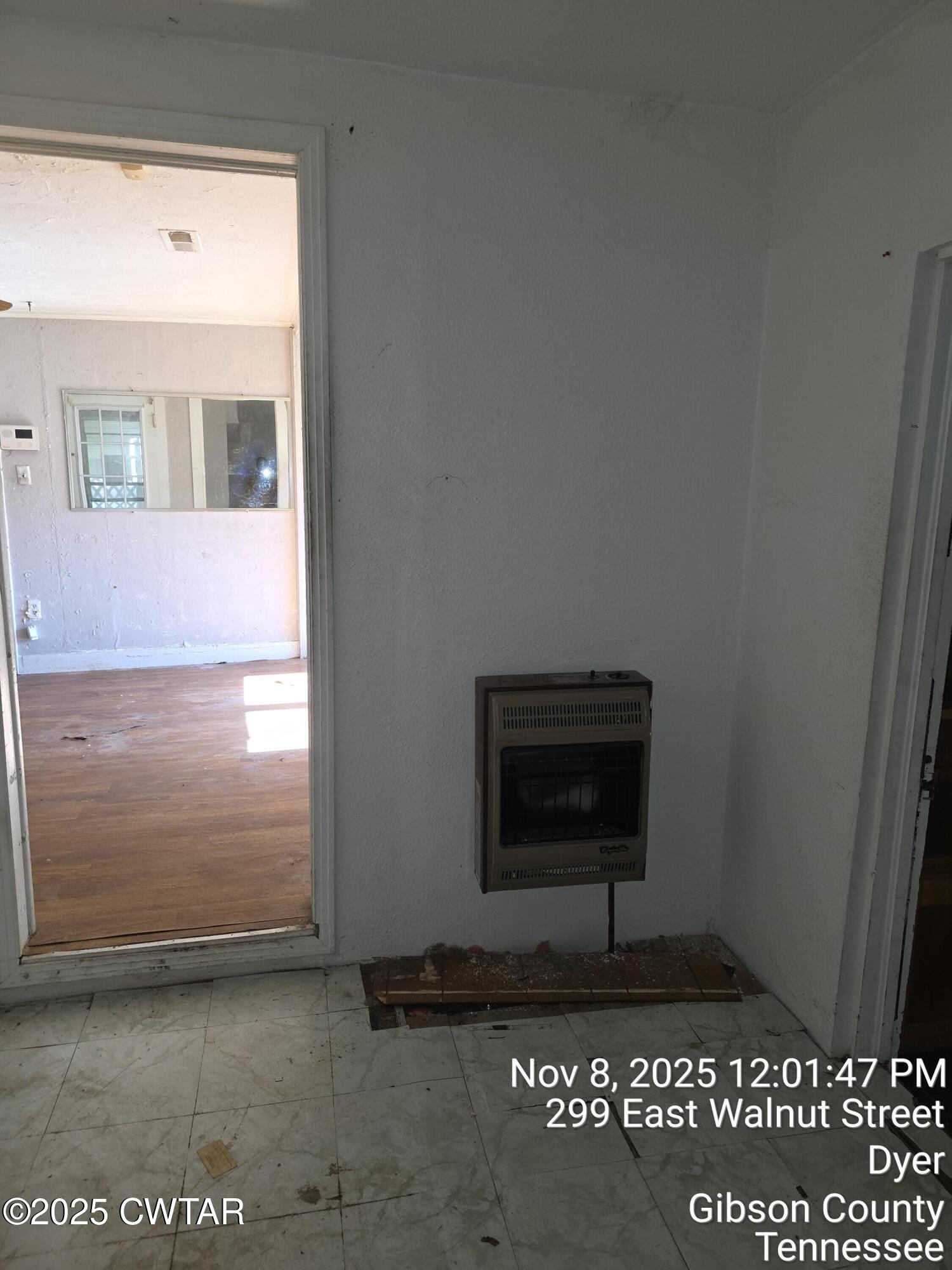 299 East Walnut Street Dyer, TN 38330 - Photo 36 of 41 a picture of a bench