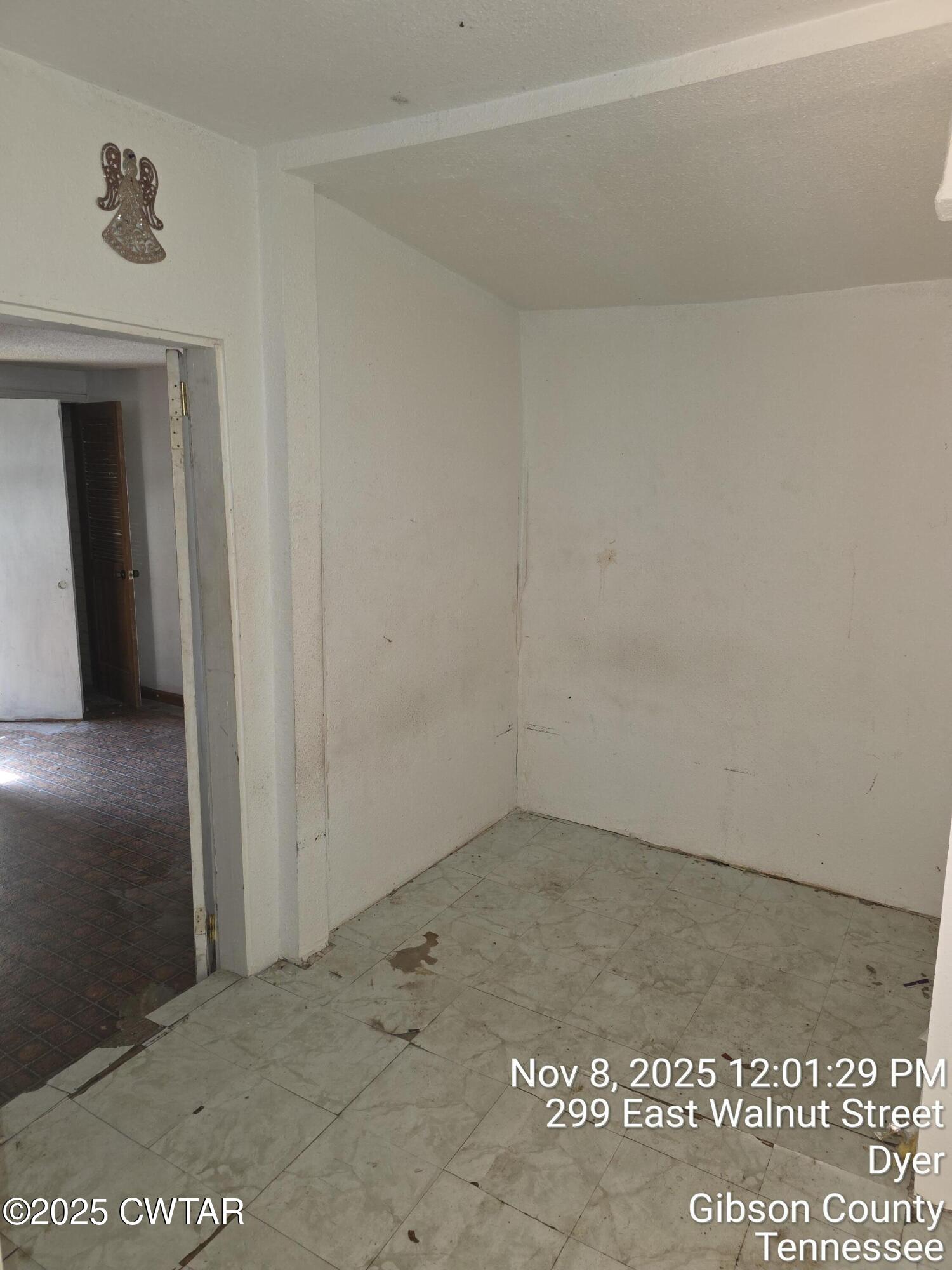 299 East Walnut Street Dyer, TN 38330 - Photo 41 of 41 a view of a hallway