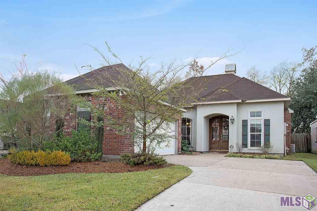 10468 Springrose Avenue Baton Rouge, LA 70810 - Photo 1 of 13
