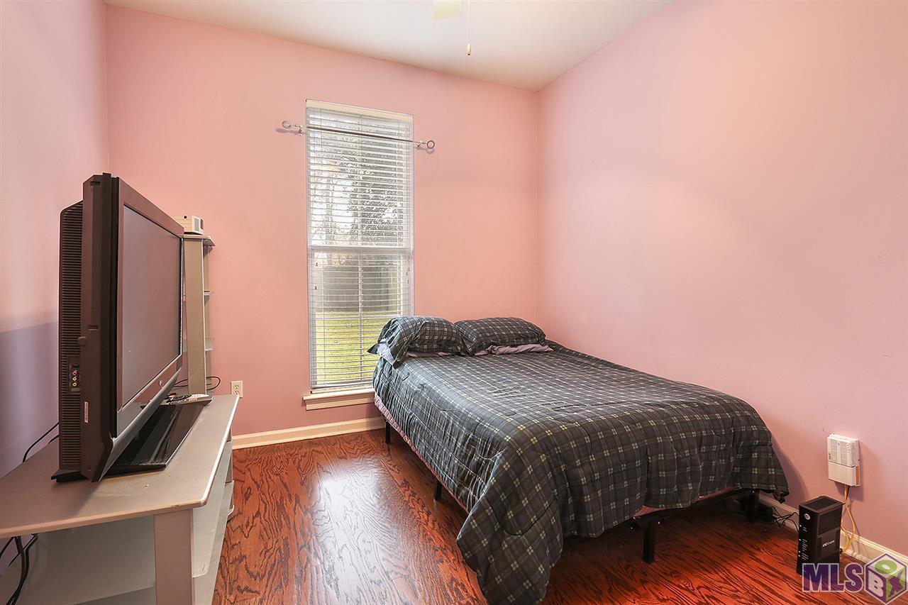 10468 Springrose Avenue Baton Rouge, LA 70810 - Photo 10 of 13