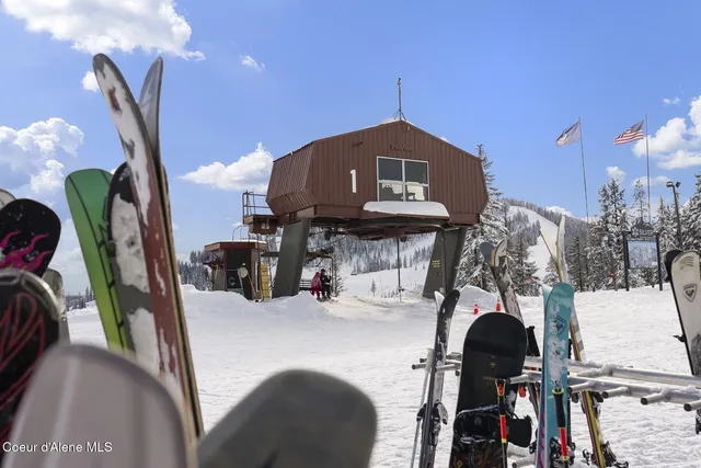 $325,000 | 140 Railroad Avenue, Unit 4, Kellogg, ID 83837