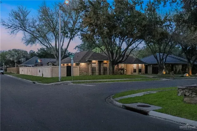 $292,000 | 1301 East Pecan Avenue, Pharr, TX 78577