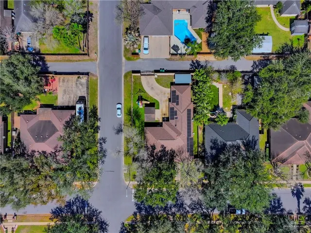 $292,000 | 1301 East Pecan Avenue, Pharr, TX 78577