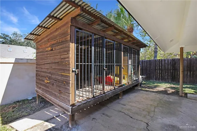 $292,000 | 1301 East Pecan Avenue, Pharr, TX 78577