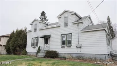 $1,595 | 63 Wellington Avenue, Unit 2, Albany, NY 12203