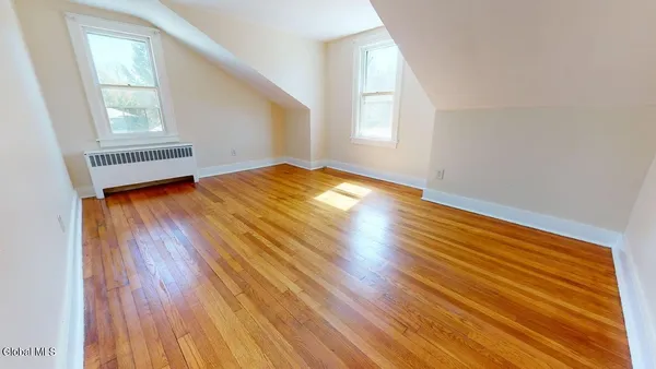 $1,595 | 63 Wellington Avenue, Unit 2, Albany, NY 12203