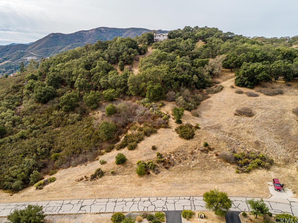10880 Vista Road Atascadero, CA 93422 - Photo 1 of 1 10880 Vista Road ~ 055-161-032