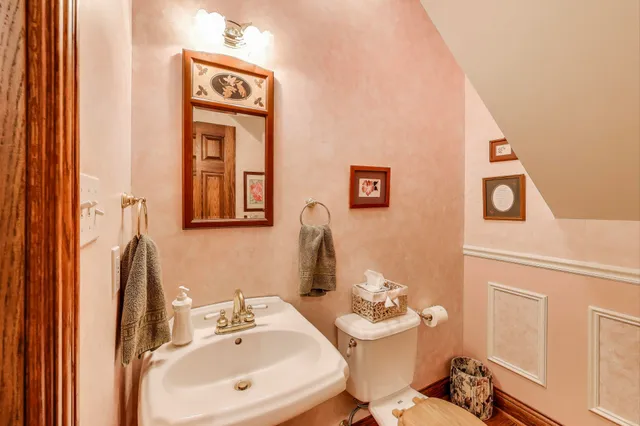 $1,273,000 | 273 Bridlewood Lane, Valparaiso, IN 46385