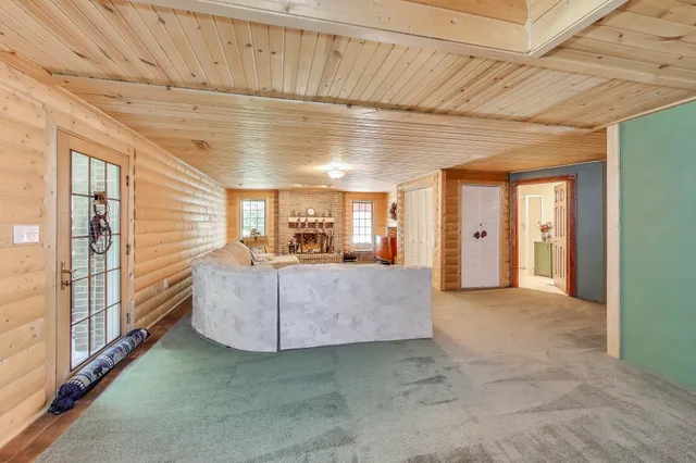 $1,273,000 | 273 Bridlewood Lane, Valparaiso, IN 46385