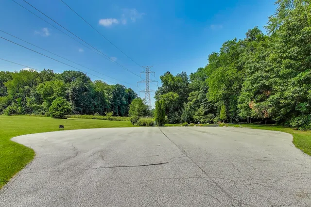 $1,273,000 | 273 Bridlewood Lane, Valparaiso, IN 46385