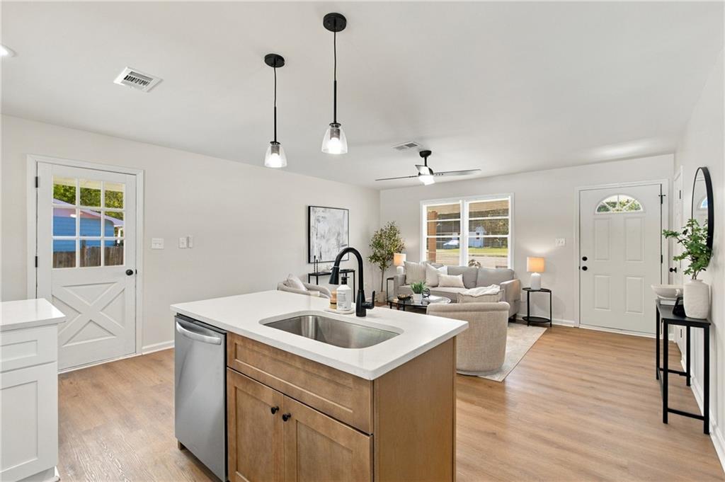 2985 Valley View Drive Powder Springs, GA 30127 - Photo 14 of 41 Gallery Image 14