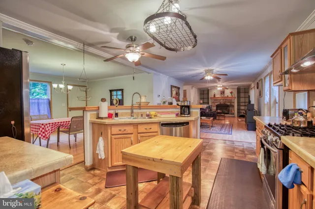 $327,000 | 256 Pierce Crk Landing, Montross, VA 22520