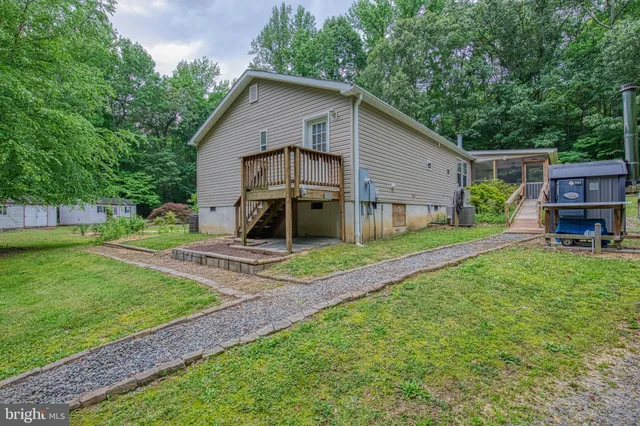 $327,000 | 256 Pierce Crk Landing, Montross, VA 22520