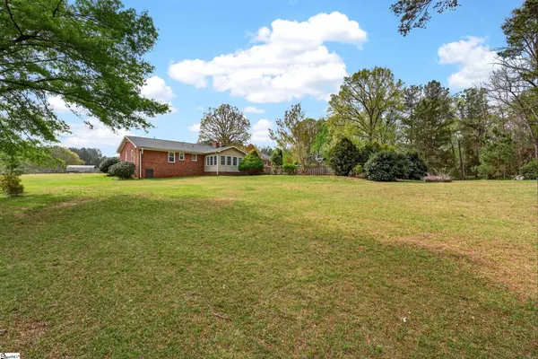 $349,900 | 160 Burdette Circle, Pendleton, SC 29670