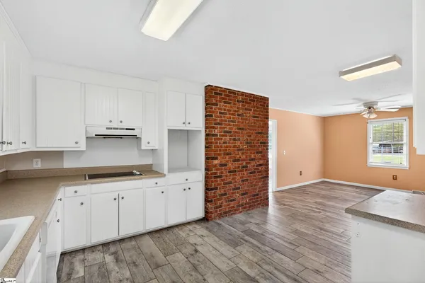 $349,900 | 160 Burdette Circle, Pendleton, SC 29670