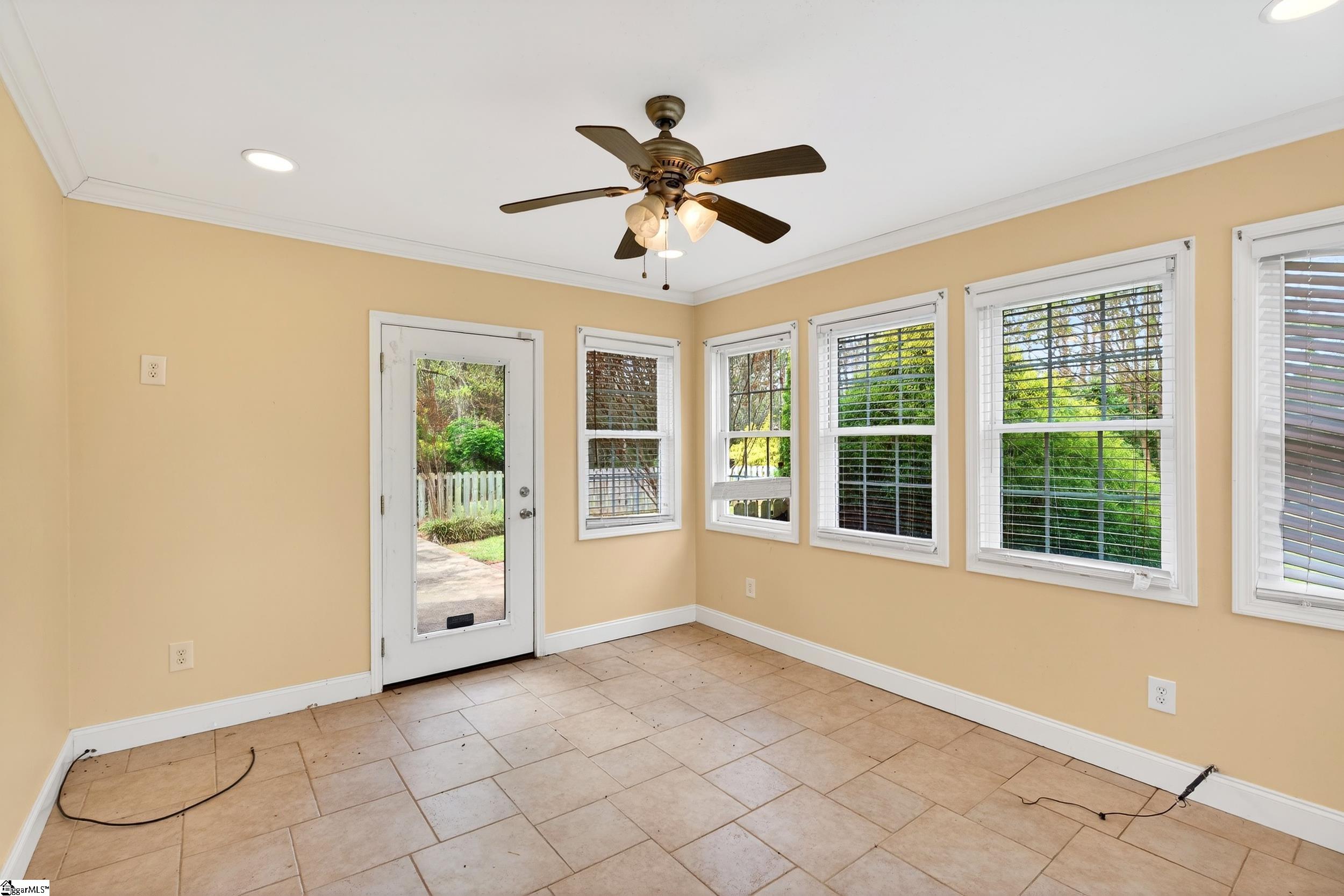 160 Burdette Circle Pendleton, SC 29670 - Photo 6 of 38