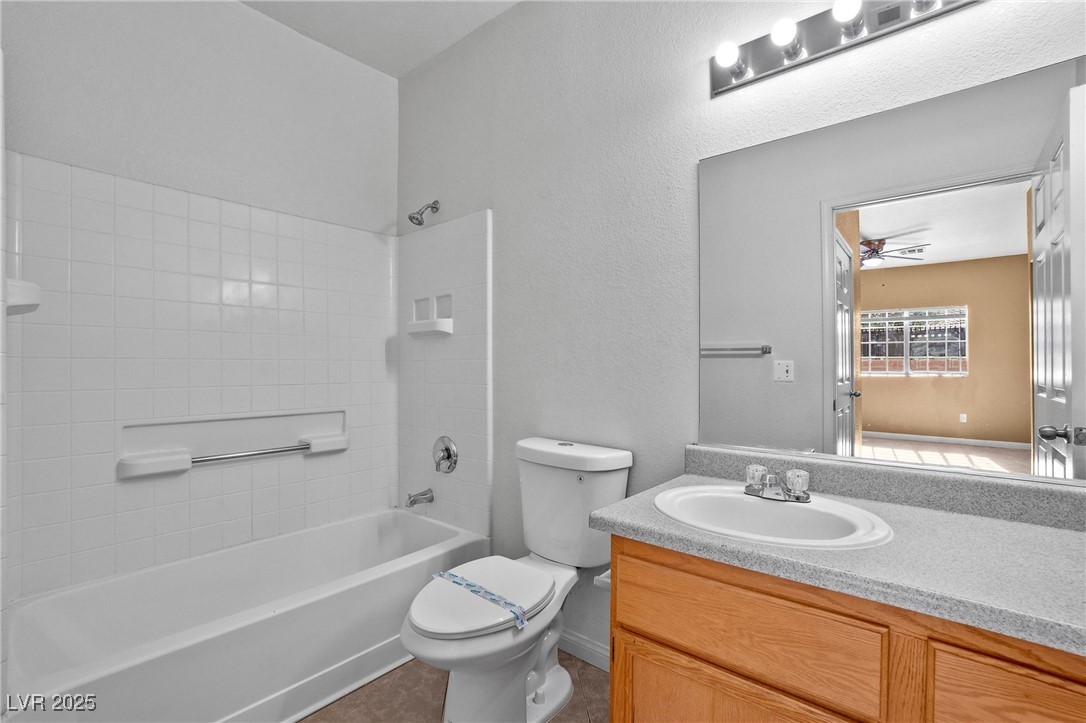 4730 East Craig Road, Unit 1005 Las Vegas, NV 89115 - Photo 12 of 27