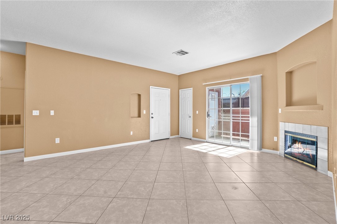 4730 East Craig Road, Unit 1005 Las Vegas, NV 89115 - Photo 5 of 27