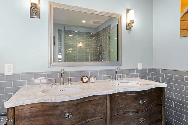 $3,499,000 | 1052 New York Drive, Altadena, CA 91001