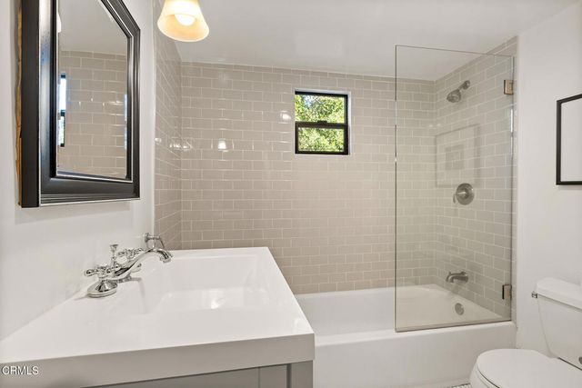 $3,499,000 | 1052 New York Drive, Altadena, CA 91001