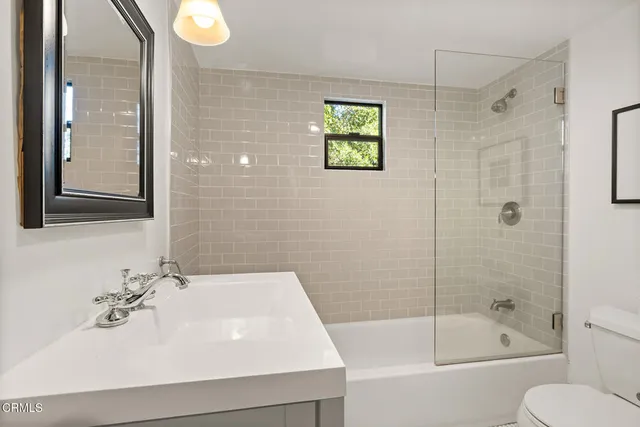 $3,499,000 | 1052 New York Drive, Altadena, CA 91001