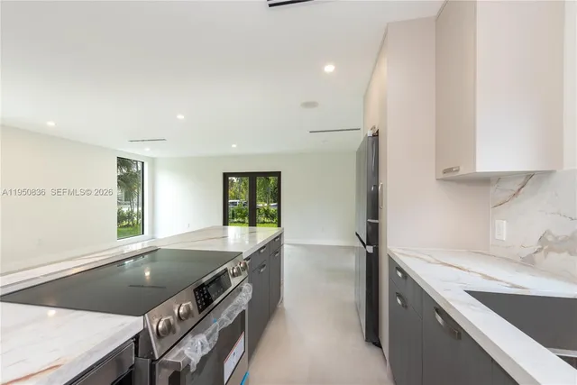 $3,199,900 | 101 Southwest 25th Road, Miami, FL 33129