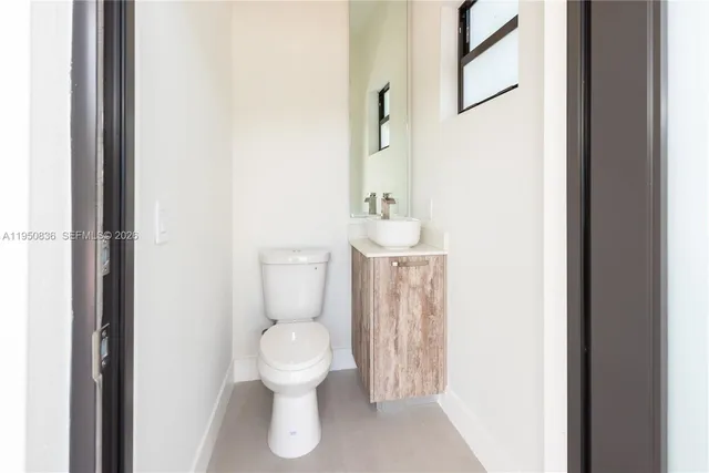 $3,199,900 | 101 Southwest 25th Road, Miami, FL 33129