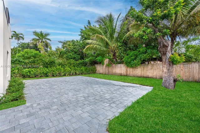 $3,199,900 | 101 Southwest 25th Road, Miami, FL 33129