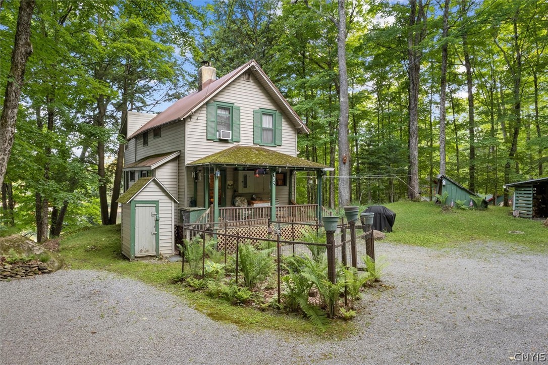 192 Hollywood Road Webb, NY 13420 - Photo 4 of 43