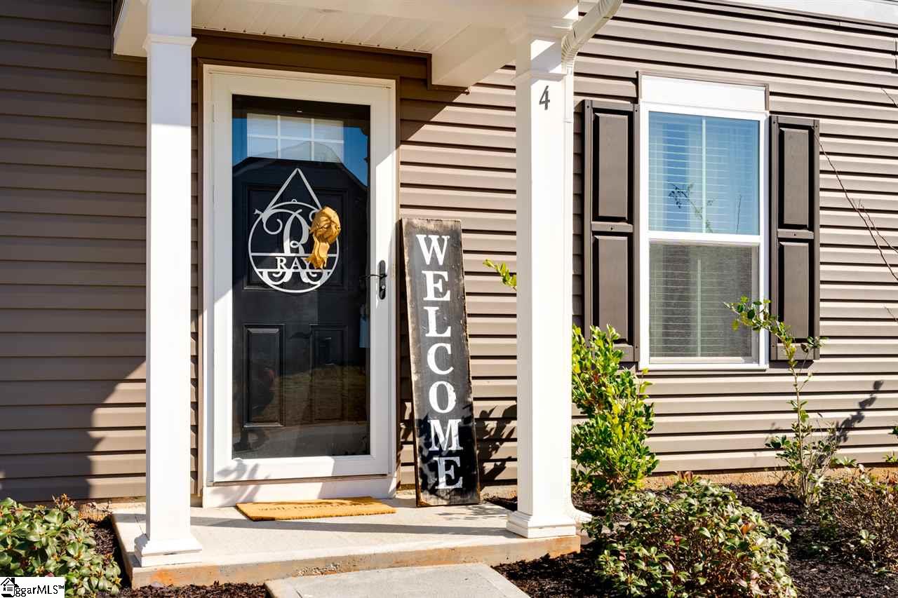 4 Tattershall Road Greenville, SC 29605 - Photo 2 of 27 Gallery Image 2