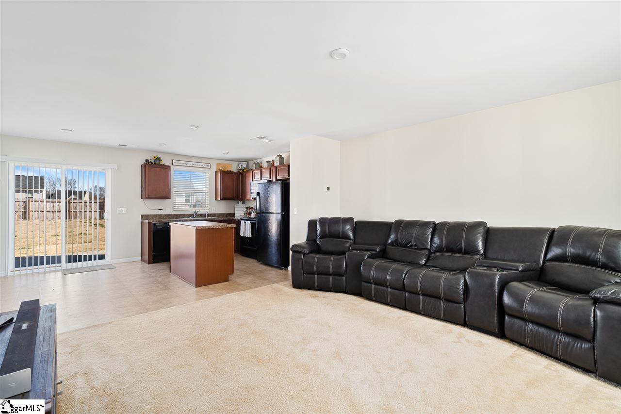 4 Tattershall Road Greenville, SC 29605 - Photo 4 of 27 Gallery Image 4