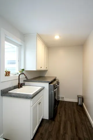 $469,000 | 301 Dale Street Southwest, Hutchinson, MN 55350