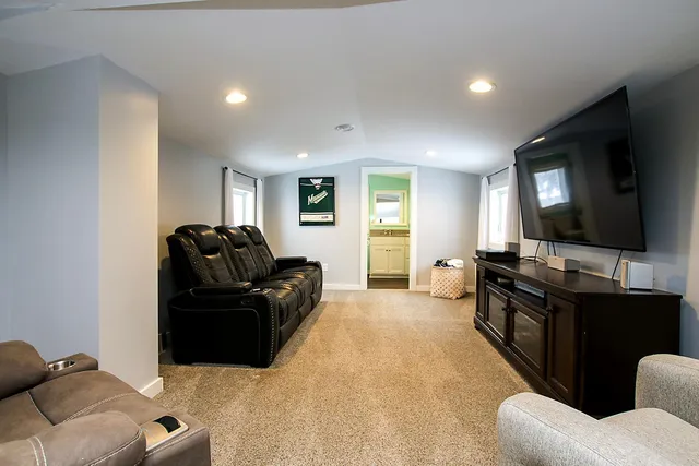 $469,000 | 301 Dale Street Southwest, Hutchinson, MN 55350