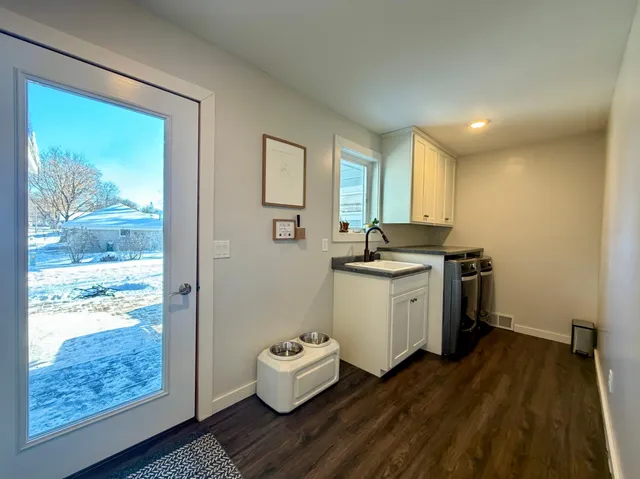 $469,000 | 301 Dale Street Southwest, Hutchinson, MN 55350