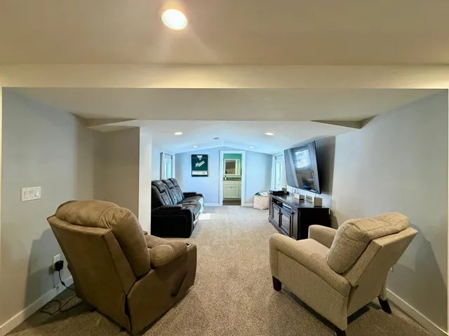 $469,000 | 301 Dale Street Southwest, Hutchinson, MN 55350