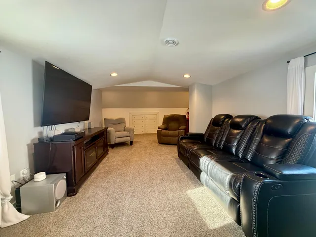 $469,000 | 301 Dale Street Southwest, Hutchinson, MN 55350