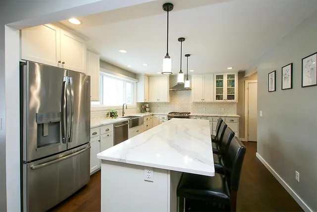 $469,000 | 301 Dale Street Southwest, Hutchinson, MN 55350