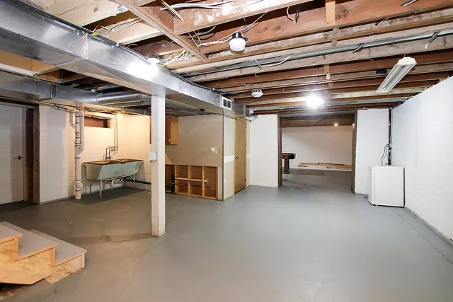 $469,000 | 301 Dale Street Southwest, Hutchinson, MN 55350