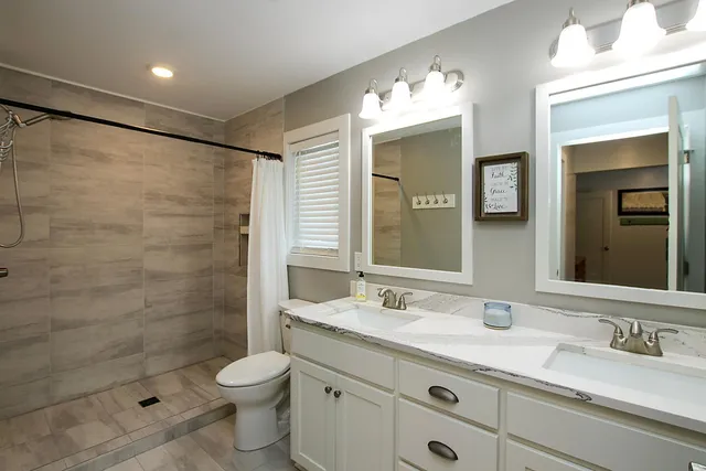 $469,000 | 301 Dale Street Southwest, Hutchinson, MN 55350