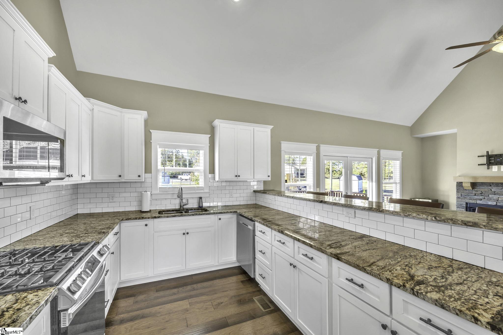 121 Rogers Road Pelzer, SC 29669 - Photo 8 of 25