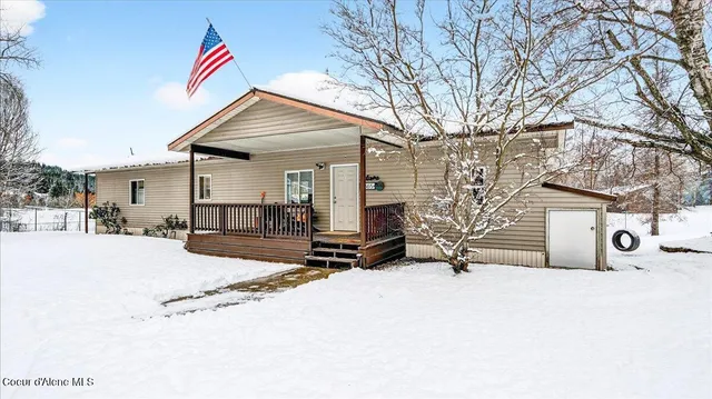 $715,000 | 1365 Eastside Road, Priest River, ID 83856