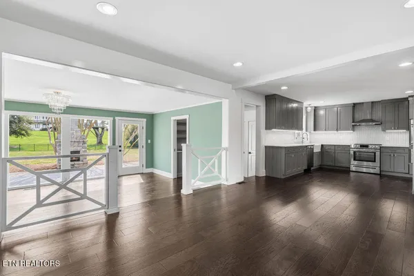 $899,000 | 7104 Cresthill Drive, Knoxville, TN 37919