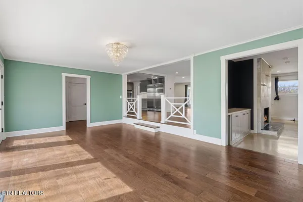 $899,000 | 7104 Cresthill Drive, Knoxville, TN 37919