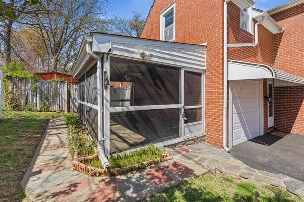 $324,900 | 308 Eldon Avenue, Drexel Hill, PA 19026