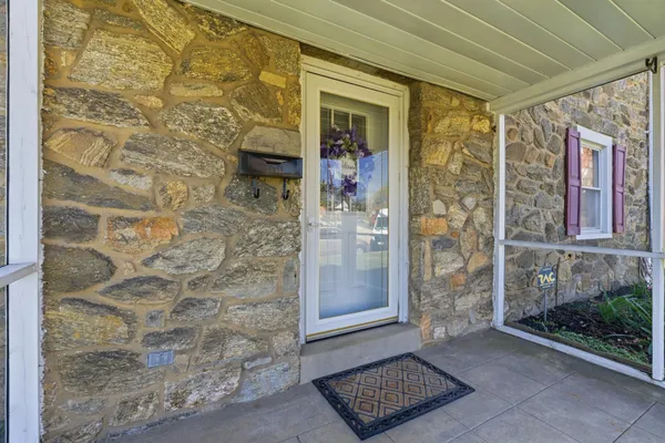 $324,900 | 308 Eldon Avenue, Drexel Hill, PA 19026