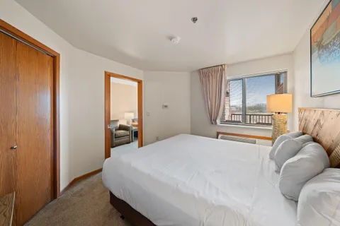 $116,900 | 7020 Grand Geneva Way, Unit 209, Lake Geneva, WI 53147