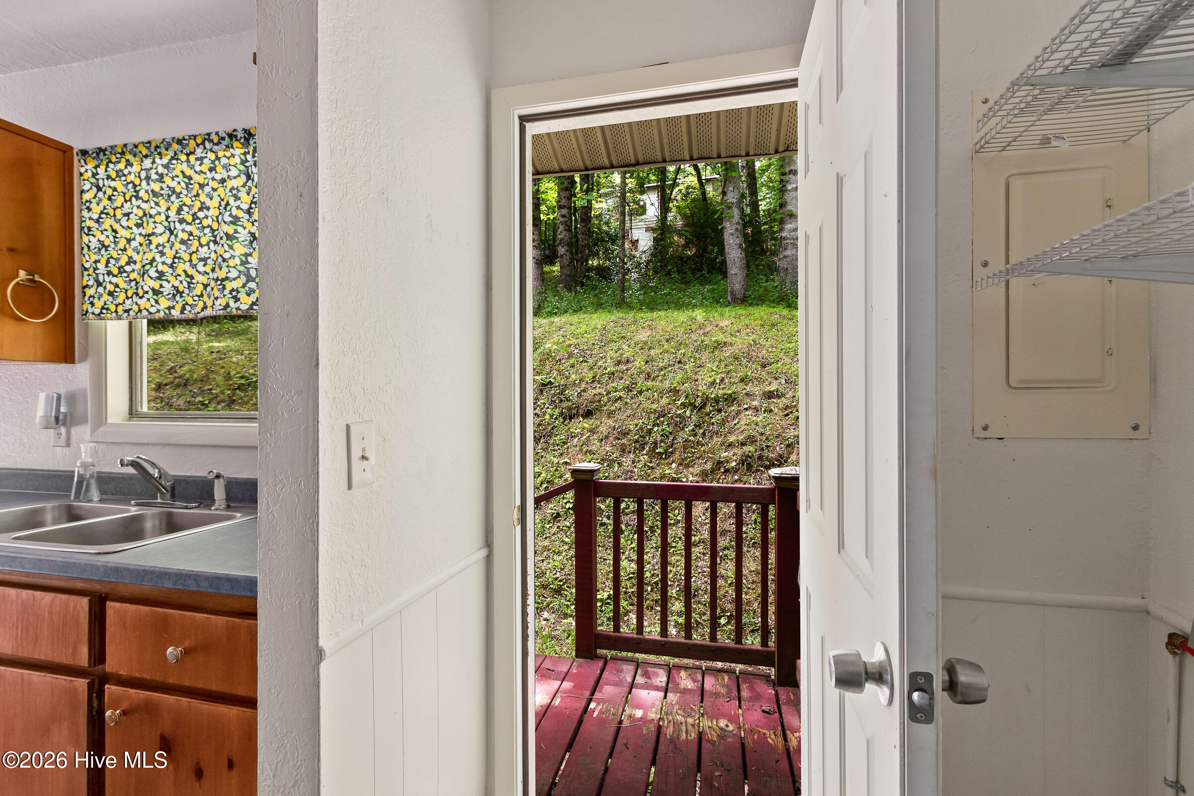60 Fleming Street Murphy, NC 28906 - Photo 22 of 50