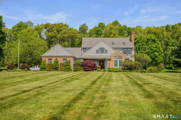 $649,900 | 50 Emerald Glen Lane, Salem, CT 06420